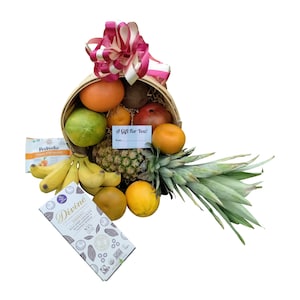 Kosz prezentowy z owocami i czekoladą na Dzień Ojca | Prezent na Dzień Ojca na zdrowie | Świeże owoce tropikalne | Prezenty ze świeżych owoców organicznych dla taty