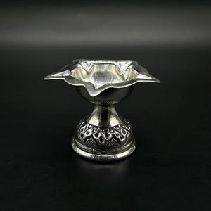 925 Sterling Silver Diya, Silver Diya For Pooja, Silver Pooja Items, Silver Gift, Silver Deepak.