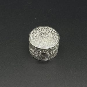 925 sterling silver trinket box, kajal box/casket box bridal round shape sindhur box collection, container box, eyeliner box gifting