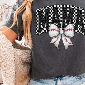 Baseball Mama PNG, karierte Mama, Baseball Kokette Bogen, Spieltag, Teamgeist Tshirt Design Dtf Dtg, druckbare Mama Sublimation Design PNG
