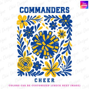 Könnte beinhalten: Grafikdesign mit dem Wort "COMMANDERS" in blauen Blockbuchstaben über einem zentralen Pompon-Design. Das Design umfasst blaue und gelbe florale Elemente und das Wort "CHEER" unten.