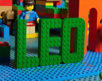 Lego Kompatibel benutzerdefinierte Namensschild, Ziegel Buchstaben Kinderzimmer Dekor, Spielzimmer Wandkunst, personalisiertes Geschenk für Jungen, Lego Style Name Buchstaben