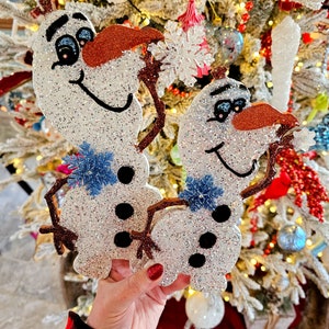 Glittery Olaf Wall Art With Epoxy Resin Finish And Snowflakes And Crystals, Olaf, Olaf Decorations, Olaf gifts, Olaf theme, Olaf painting