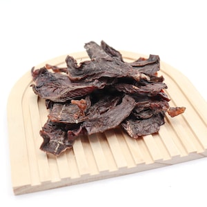 Dehydrated Lamb Hearts for Dogs | Healthy Dog Treats | Healthy Cat Treats | Organic Dog Treats | Natural Dog Treats | Treats for Cats