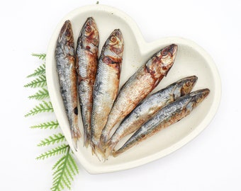 Dehydrated Wild-Caught WHOLE Sardines for Dogs | Healthy Dog Treat | Healthy Cat Treat | Organic Dog Treat | Treat for Cat