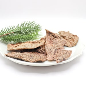 Dehydrated Beef Lung for Dogs | Healthy Dog Treats | Healthy Cat Treats | Organic Dog Treats | Natural Dog Treats | Treats for Cats