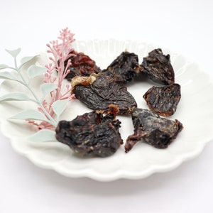 Dehydrated Turkey Hearts for Dogs | Healthy Dog Treats | Organic Dog Treats | Natural Dog Treats | Healthy Cat Treats | Organic Cat Treats