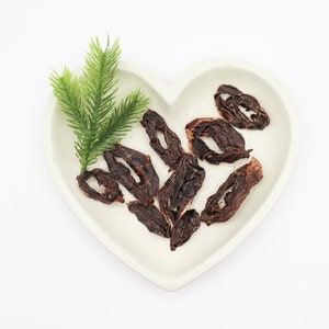 Dehydrated Goat Hearts for Dogs | Healthy Dog Treats | Healthy Cat Treats | Organic Dog Treats | Natural Dog Treats | Treats for Cats