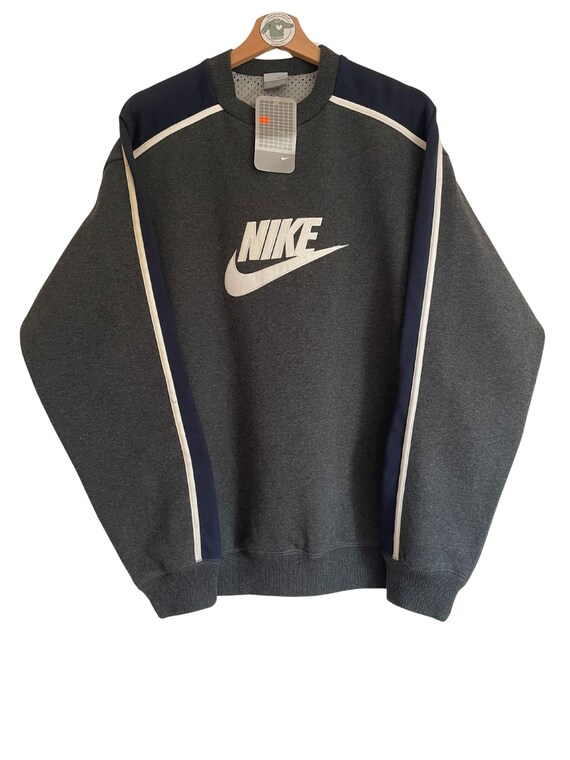 nike 00s embroidered sweatshirt