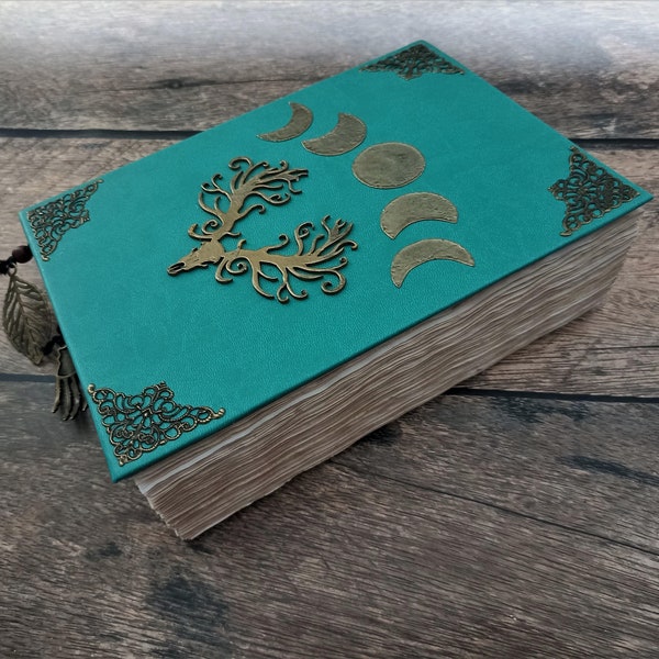 Old Spell Book Ancient Witchcraft for Beginners Green Witch Book of Shadows for New Witch Practical Magic Grimoire 8 by 6 in. WitchOnlyShop