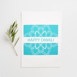 Carte Happy Diwali/Carte de vœux/Découpe élégante de Diwali/Fabriqué à la main/Célébrations colorées Carte découpée Diwali/Carte vierge