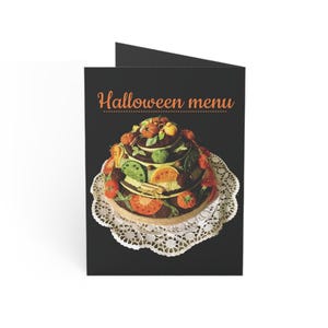 Orange, Braun & Grün - Halloween Grußkarten mit einem 5-lagigen, dekorierten Kuchenmotiv. Fine Art Print, dekorative, appetitliche Illustration