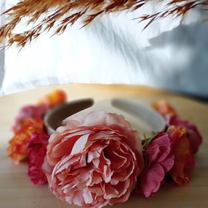 flower headband image 1