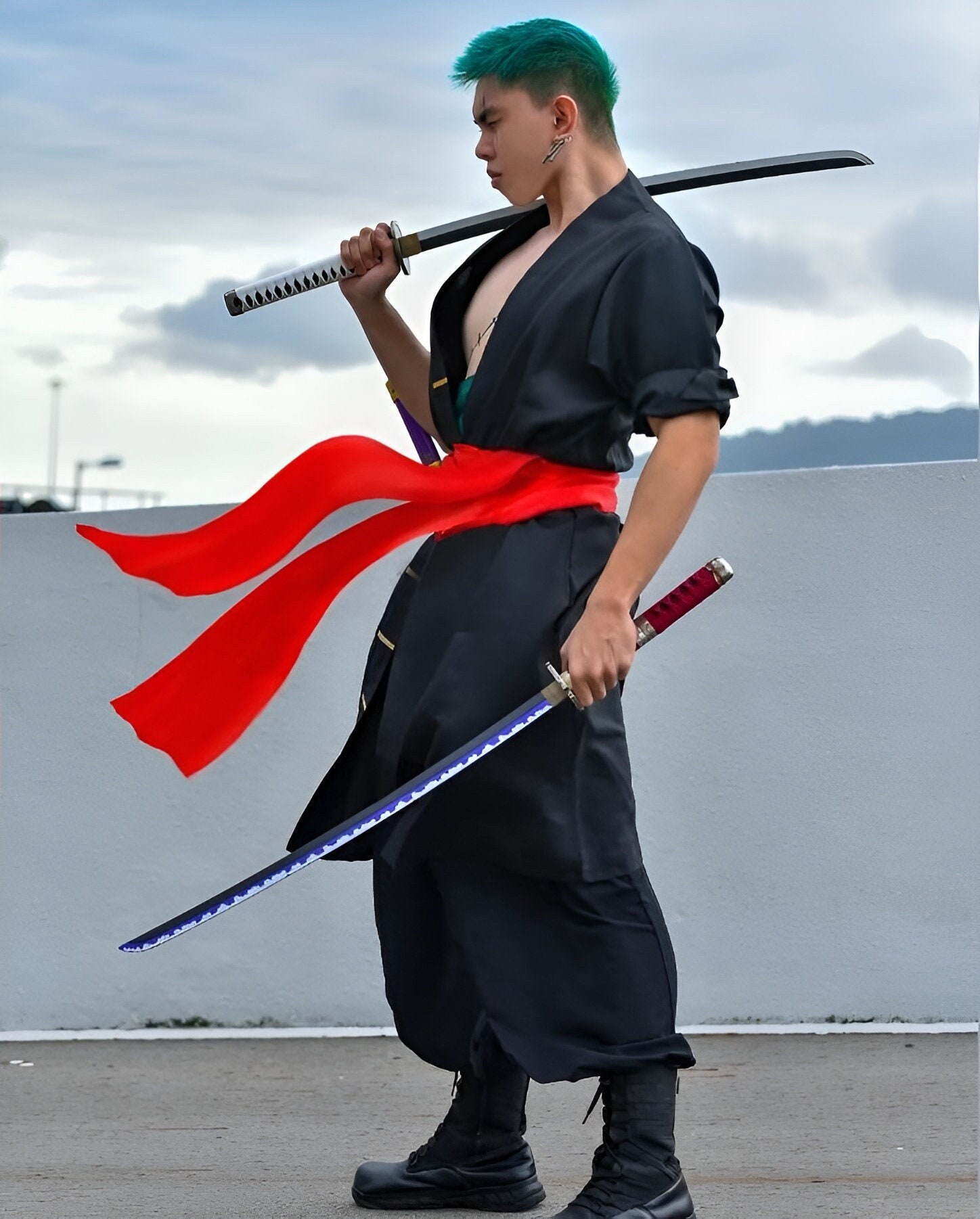  Metaparty Roronoa Zoro Luffy Kimono Anime Cosplay Costume Wano  Country Luxury Cape Robe Halloween Costume (XL, 01) : Clothing, Shoes &  Jewelry