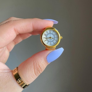 Reloj de anillo vintage mini: anillo de regalo moderno y ajustable Gold & Pearl White