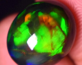 9,70 kt natuurlijke Ethiopische kei-opaal: geboortesteen oktober, sieraden maken