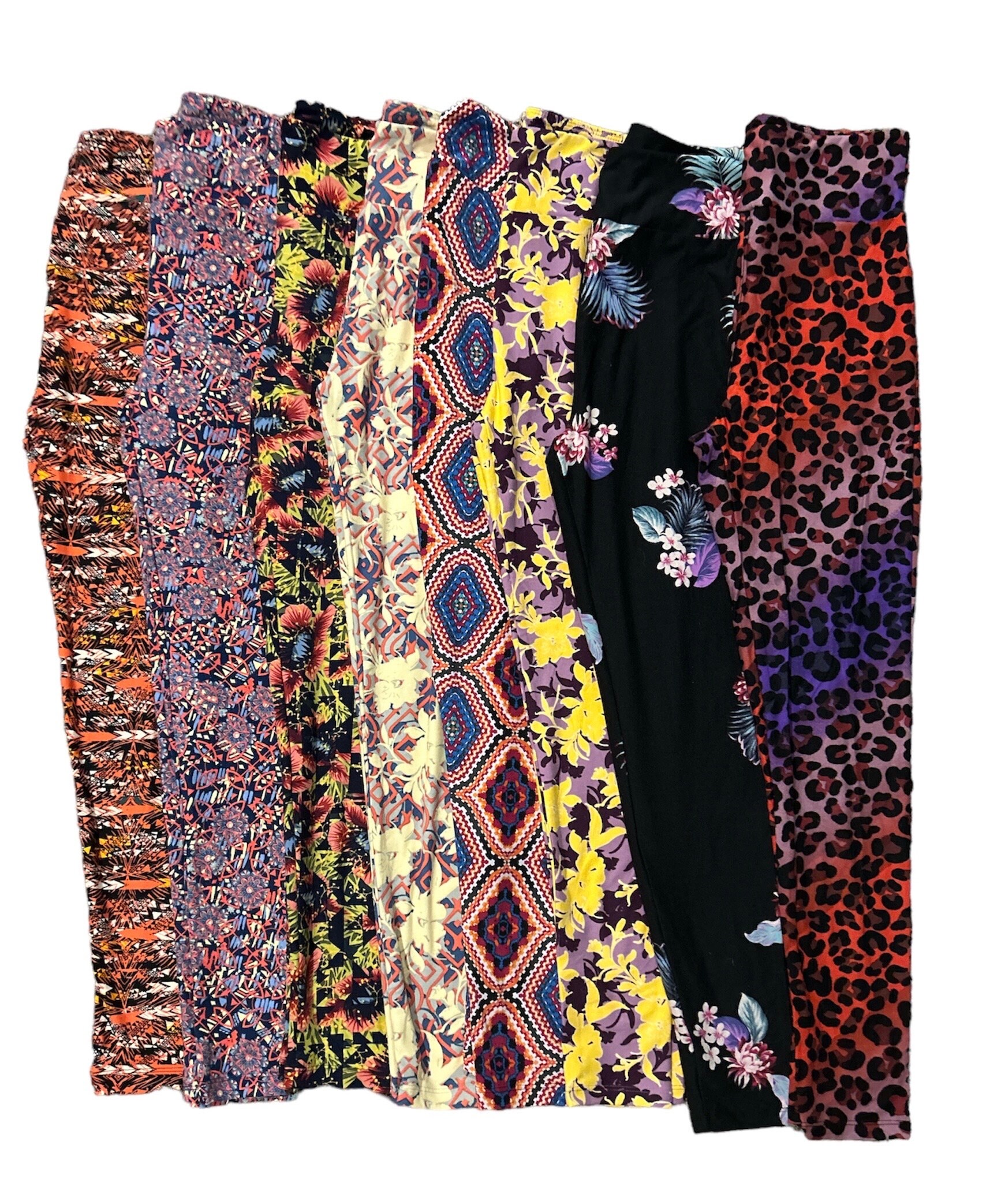 MULTIPLE DESIGNS Item 8015 8095 orilla Lularoe