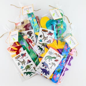 Dinosaur Party Favor Bags | Pre-assembled Party Favor | Dinosaur Gift | Dinosaur Birthday Party| Dinosaur Class Handouts | Roarsome Birthday