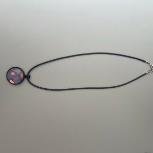 Collier fantaisie pendentif rond image 4