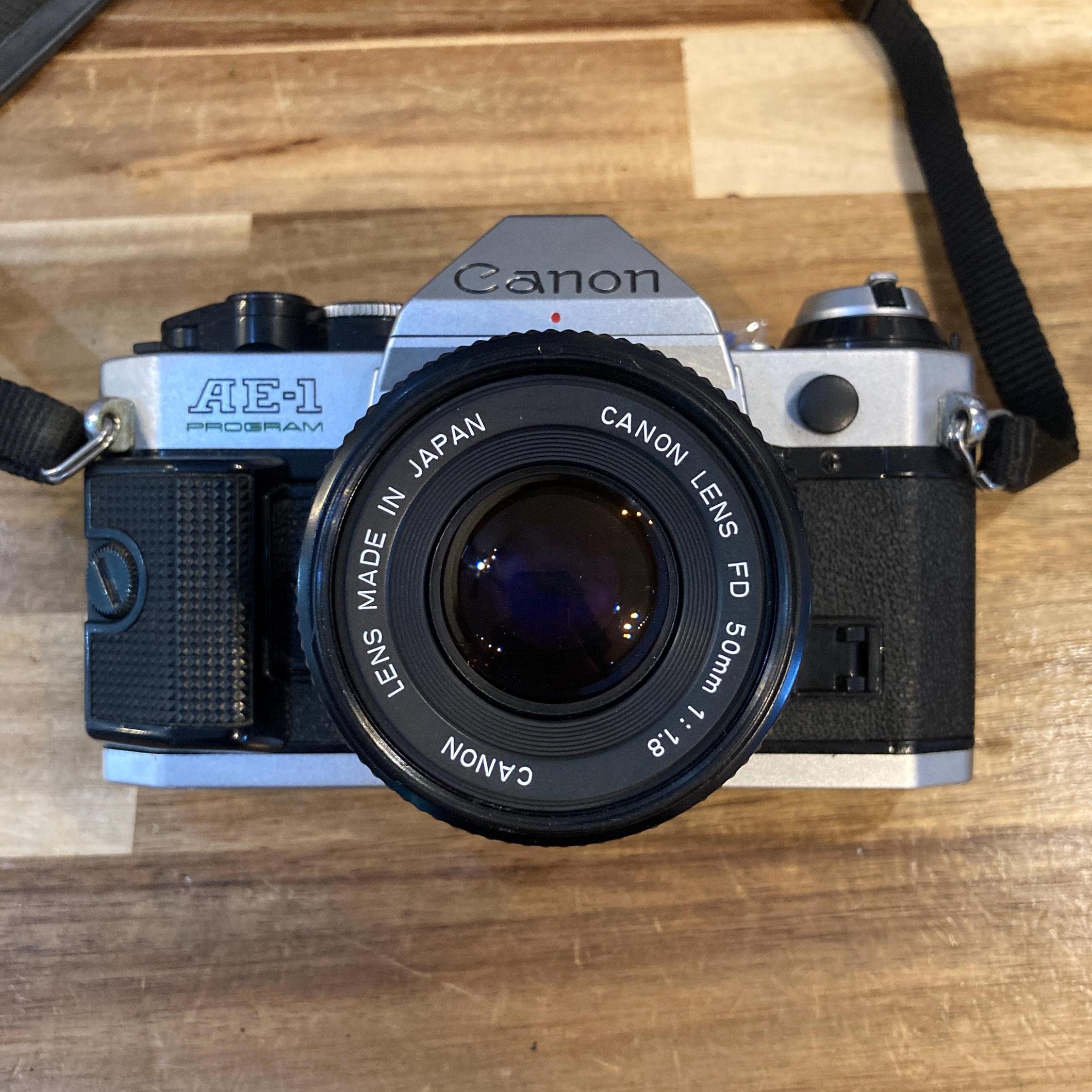 (ジャンク品)canon AE-1 FD 50mm F1.4 レンズ付き Canon AE-1 Program + New FD NFD 50mm f/1.4 キャノン カメラ レンズ