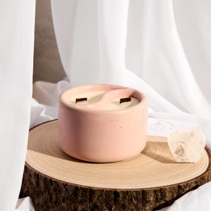 7 oz cement candle | Handmade | Crackling Wood Wick | Made of concrete | Soy candle