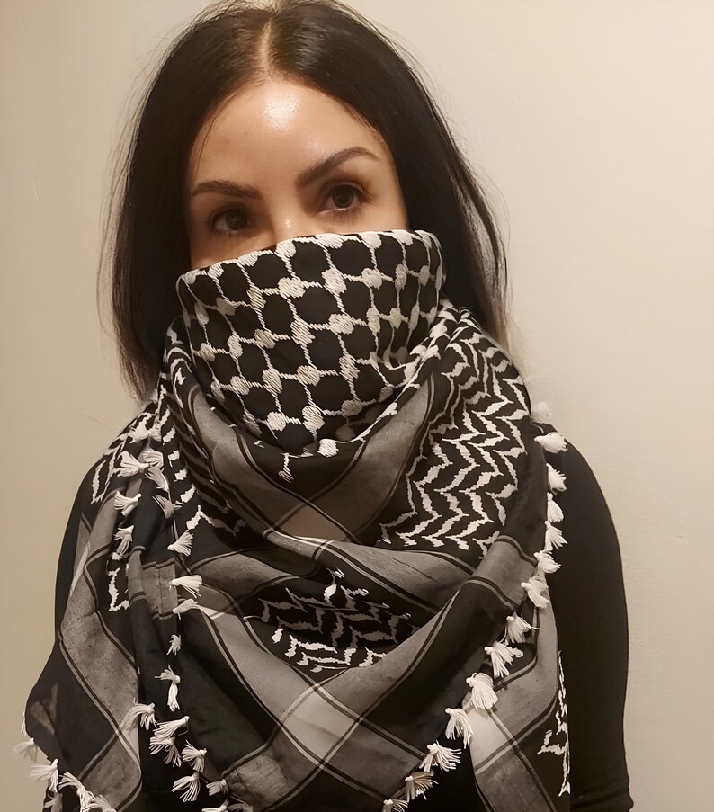 Keffiyeh Palestine Scarf Traditional Cotton Shemagh with Tassels, Free Palestine Kufiya, Arab Style Headscarf for Men and Women image 3