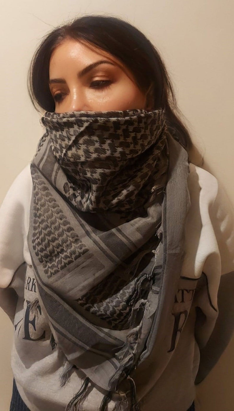 Keffiyeh Palestine Scarf Traditional Cotton Shemagh with Tassels, Free Palestine Kufiya, Arab Style Headscarf for Men and Women image 2