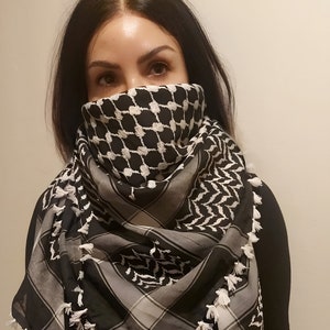 Keffiyeh Palestine Scarf - Free Palestine, Traditional Cotton Shemagh with Tassels, Arafat Hatta Arab Style Headscarf for Men and Women