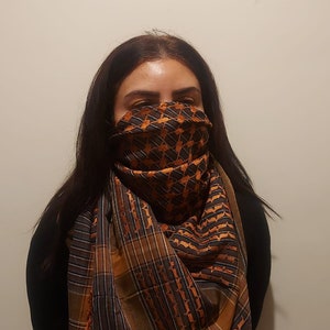 Keffiyeh Palestine Scarf Style, Cotton Arafat Hatta Arab Style Headscarf for Men and Women, Traditional Shemagh with Tassels Limited Edition image 4