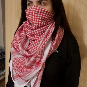 Keffiyeh Palestine Scarf Kufyiah Traditional Cotton Shemagh with Tassels, Arafat Hatta Arab Style Headscarf for Men and Women, Palestine image 3