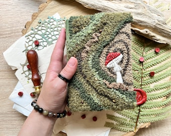 Mushroom Travel Journal: Botanical Handmade Junk Journal 6*4 inches