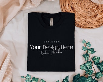 Bella Canvas 3001 Mockup, zwart Bella Canvas T-shirt mockup, ronde hals mockup, gevouwen T-shirt mockup, plat lag mockup, zwart T-shirt mockup