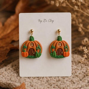 Pumpkin Herbst Hängeohrringe 18k Gold Stud Charm Ohrstecker Polymer Clay Kürbis Halloween Cozy Dangle Ohrringe Fairycore Whimsical Cute
