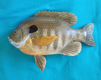 Male Bluegill, Lepomis macrochirus, 5-10 inches 3D wooden fish, both sides hand carved and painted, fishing trophy, fish carving