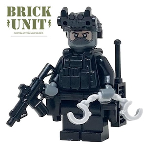Police SWAT Officer LF Custom Minifigure