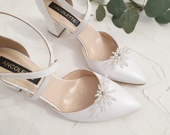 Chaussures de mariage de conte de fées - personnaliser, cuir véritable, cristaux, perles, blanches, fabriquées à la main, chaussures de mariée ou de cérémonie