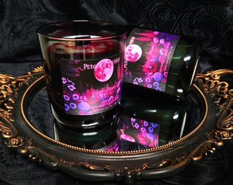 Blush Moon – Honeyed Florals & Vanilla Woods – Aura Quartz Moon – Witchy Novelty Candle