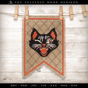 Broderie : fanion de chat rétro v.2 - Comprend à la fois le fanion et le chat seul - Le fanion mesure 7 et 20 cm de haut ; Le chat mesure 3,5, 4 et 5 pouces
