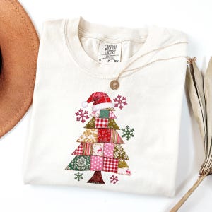 Faux Patchwork Christmas Tree Shirt, Santa Hat Holiday Tee, Vintage Fabric Comfort Colors T-Shirt