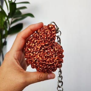 Shiny Crochet Seashell Keychain | Gift for Her | Handmade Shell Bag Charm | Ocean-Inspired Accessory | Boho Summer Keyring