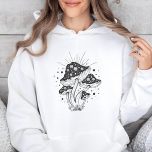 Mushroom Shirt, Magic Mushroom Shirt, Botanical Shirt, Forestcore Shirt Cottagecore Shirt, Nature Lover Mushroom Tee, Fungus Shirt, Hoodie