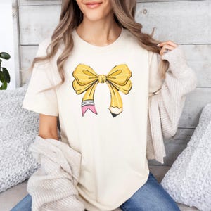 Teacher Pencil Bow Shirt, Coquette Teacher Shirt, Trendy Back to School Tee, Teacher Appreciation, First Day of School Shirt, Teacher Gift
