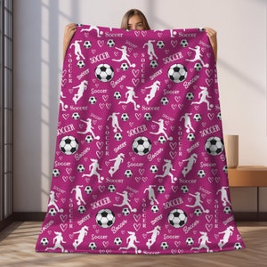 Soccer Blanket, Girl Soccer Player Blanket Gift for Soccer Player, Soccer Lover Gift Idea, Senior Soccer Gift, Soccer Coach Gift, Soccer Mom