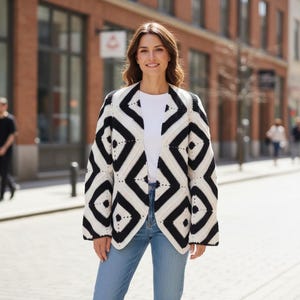 Virkad kofta i bohemisk stil i PDF-format – Mönster och stickguide (engelska) – Perfekt som present till dig, din mamma eller din dotter