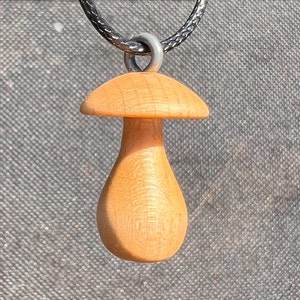 Ahorn Pilz Anhänger
