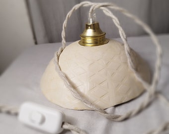 Aufhängung, als Deckenleuchte oder tragbare Lampe, konische Form, beige Glitzer MM