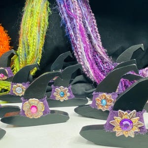 Halloween Witch Hats, Spooky Halloween Gifts, Shelf Sitter Decor, Tiered Tray Decor, Handmade Wooden Decorations, Hand Painted Wooden Decor,