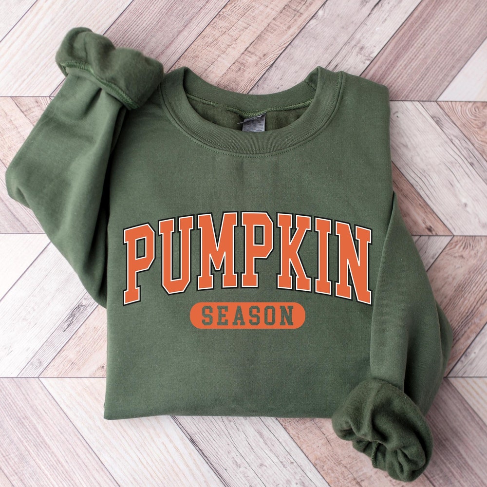 Woman Pumpkin Season Sweatshirt, Cute Fall Sweatshirt, Thanksgiving Gift, Halloween Sweatshirts For Women, Fall Gifts, Autumn Sweatshirt Uniquethreads Fashion