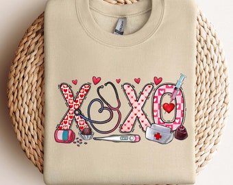 XOXO Nurse Sweatshirt, Valentines Day Shirt, Sweatshirt For Nurse, Valentines Day Gift for Nurse,Valentines Day Gift,Nurse Sweatshirt