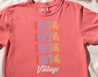 Vintage 1974 Tshirt - Perfect 50th Birthday Gift! Unisex, Unique and Retro Style.